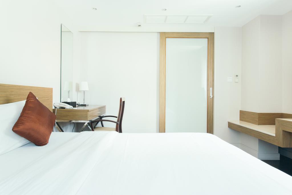 Thomson Residence Hotel Bangkok Luaran gambar